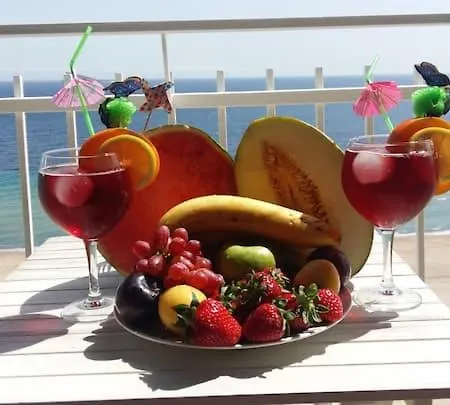 Mediterranean Seafront Appartement