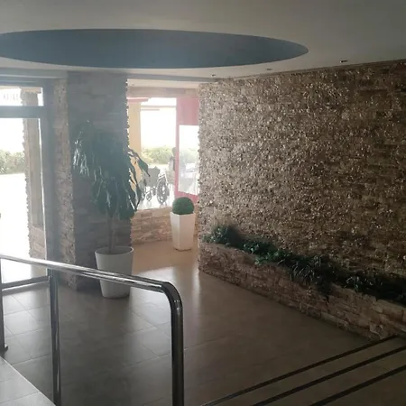 Mediterranean Seafront Apartment *